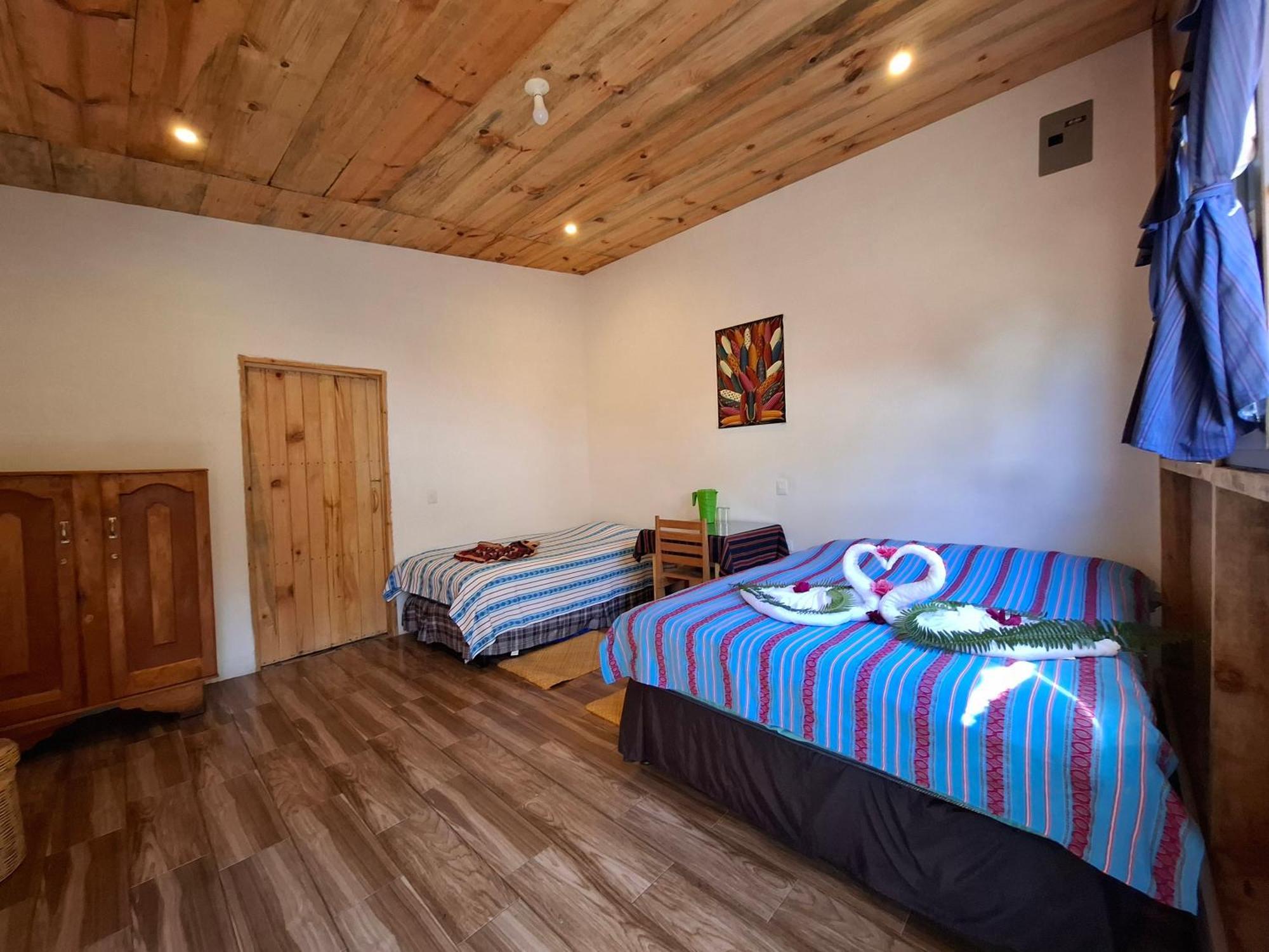 Eco-Hotel Mayachik San Juan La Laguna Eksteriør bilde
